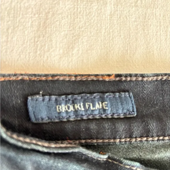 NWT Lucky Brand Bootcut Brooke Flare Jeans in Sanger Wash (dark wash)