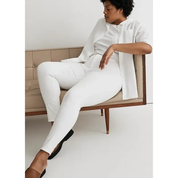 NWT Madewell 9&quot; Mid-Rise Skinny Crop Jeans in Pure White - Size 32