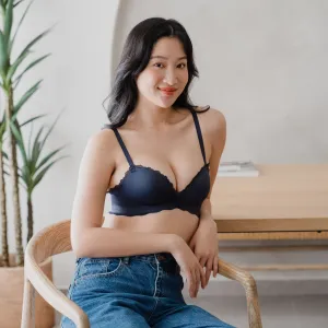 Perky Lift! Lash-Lace Seamless Push Up Wireless Bra in Midnight Blue