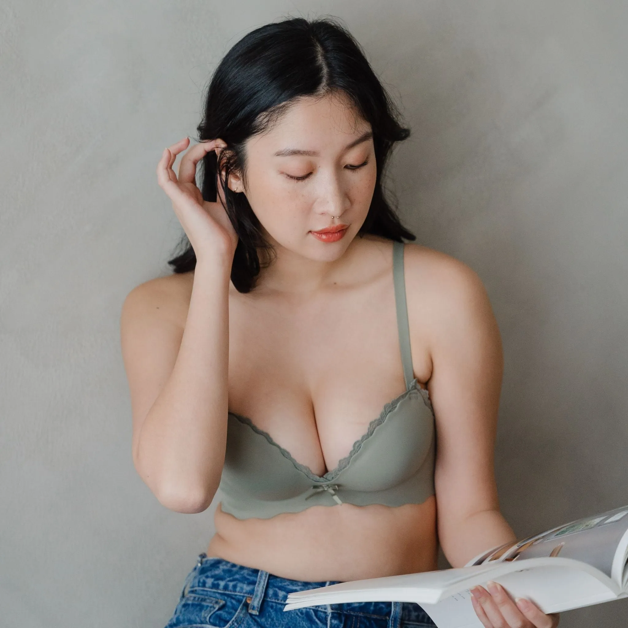 Perky Lift! Lash-Lace Seamless Push Up Wireless Bra in Sunset Sage