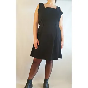Princess Highway black sleeveess dress size 16 (best fits size 14)
