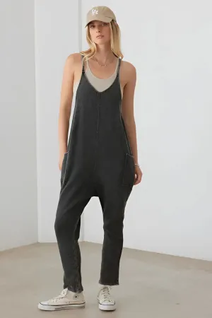 RELAXED WAFFLE KNIT SIDE POCKET JUMPSUIT