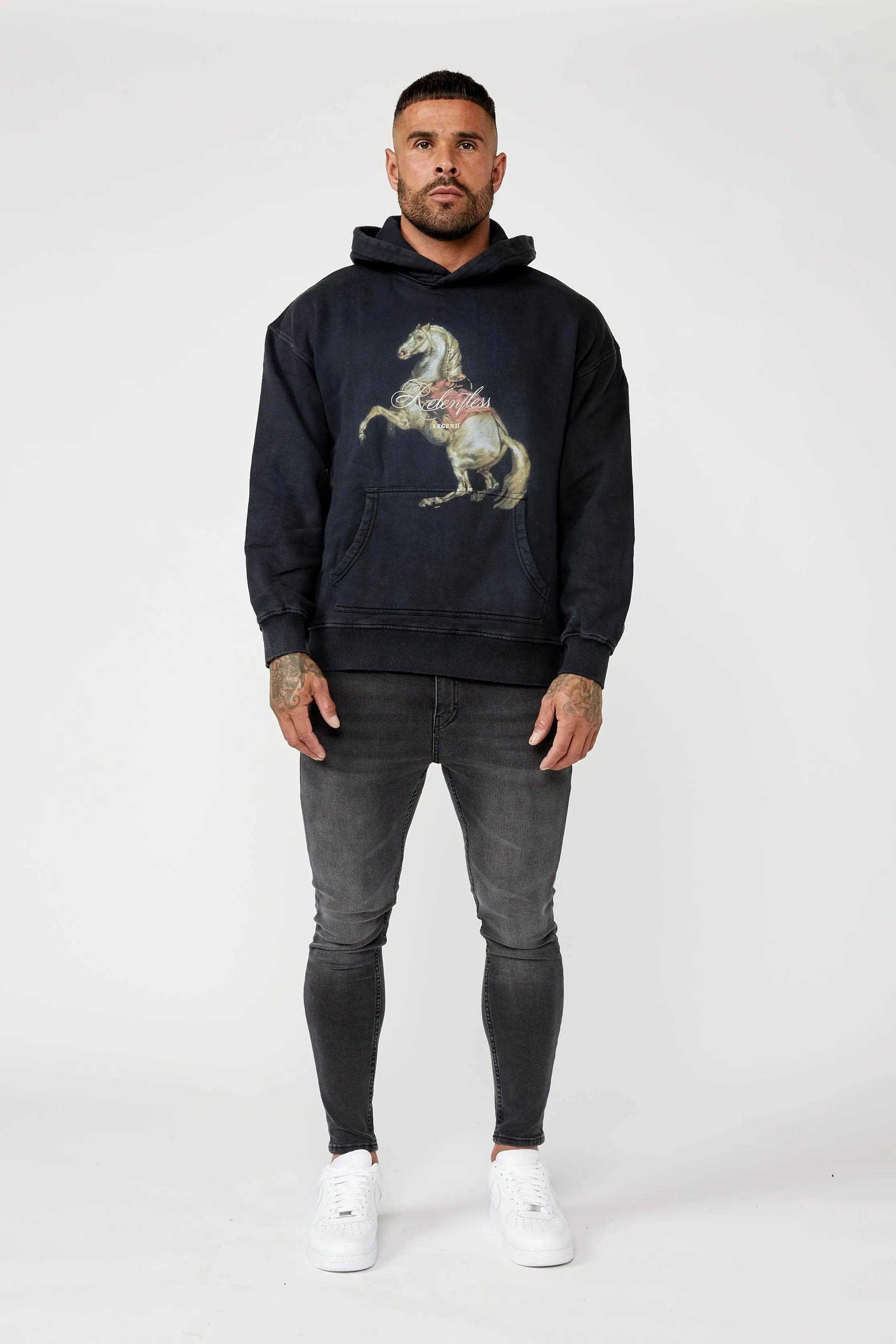 RELENTLESS GRAPHIC HOODIE - WASHED BLACK