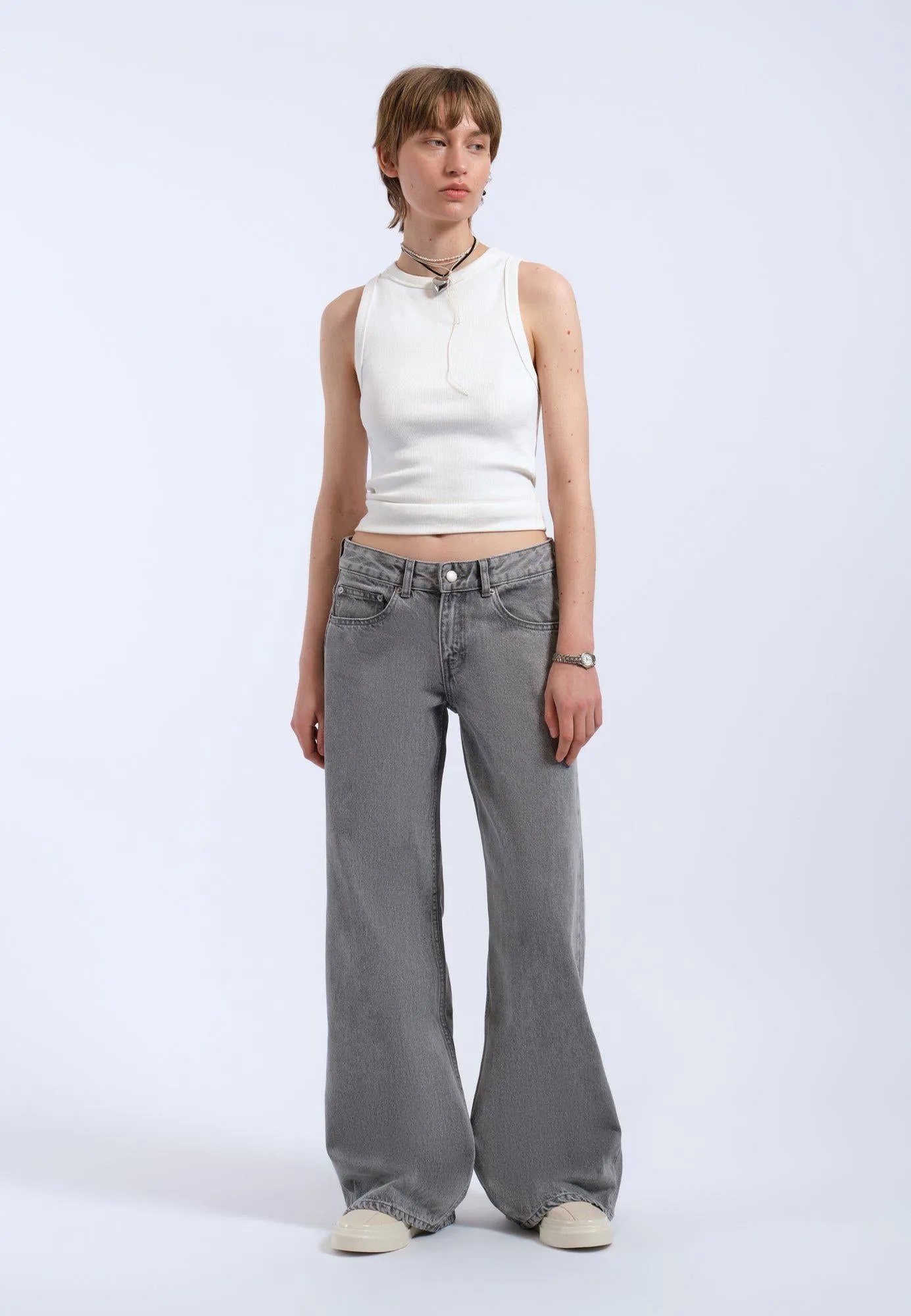 Rhue - Ash Grey