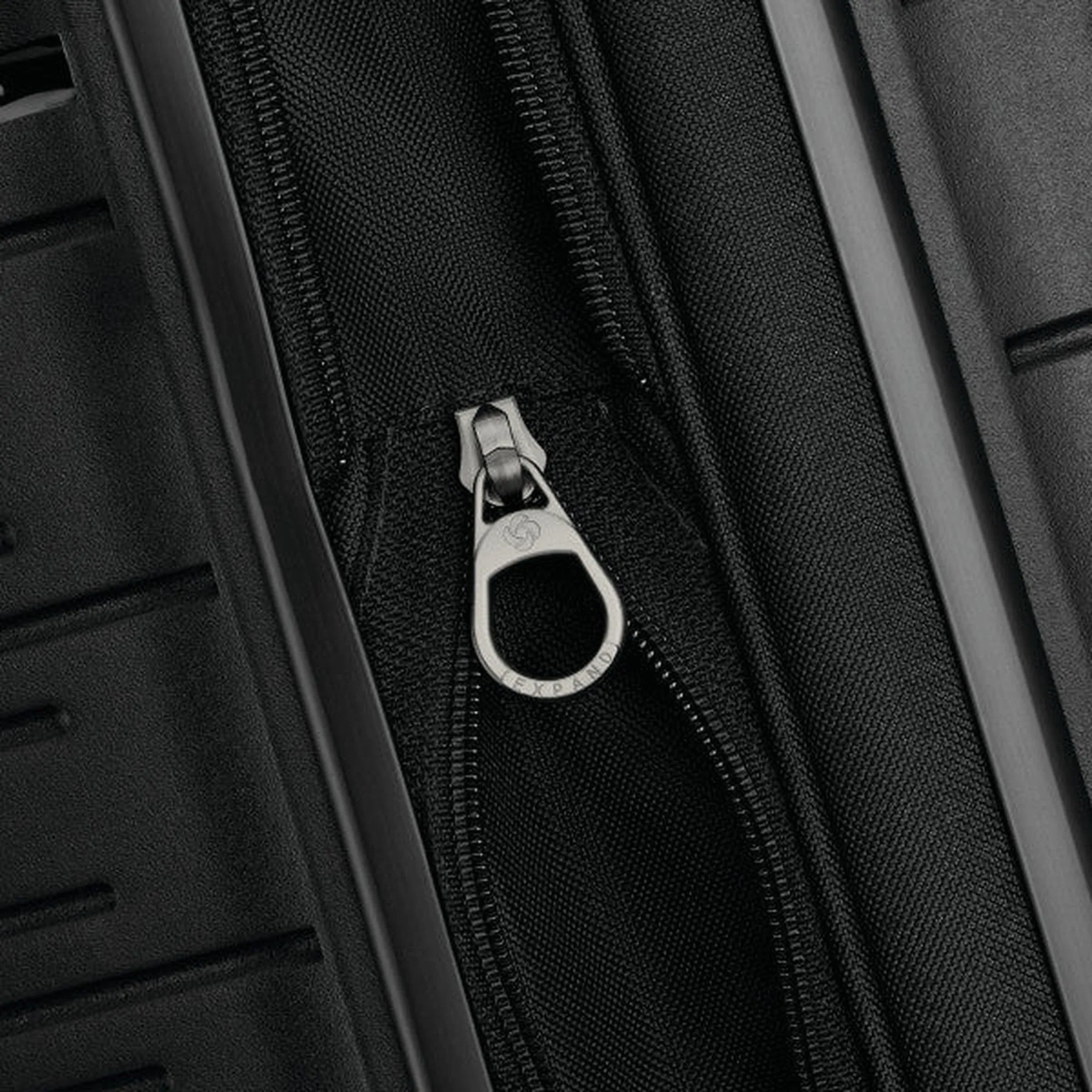 Samsonite Elevation Plus Hardside Carry-On Spinner