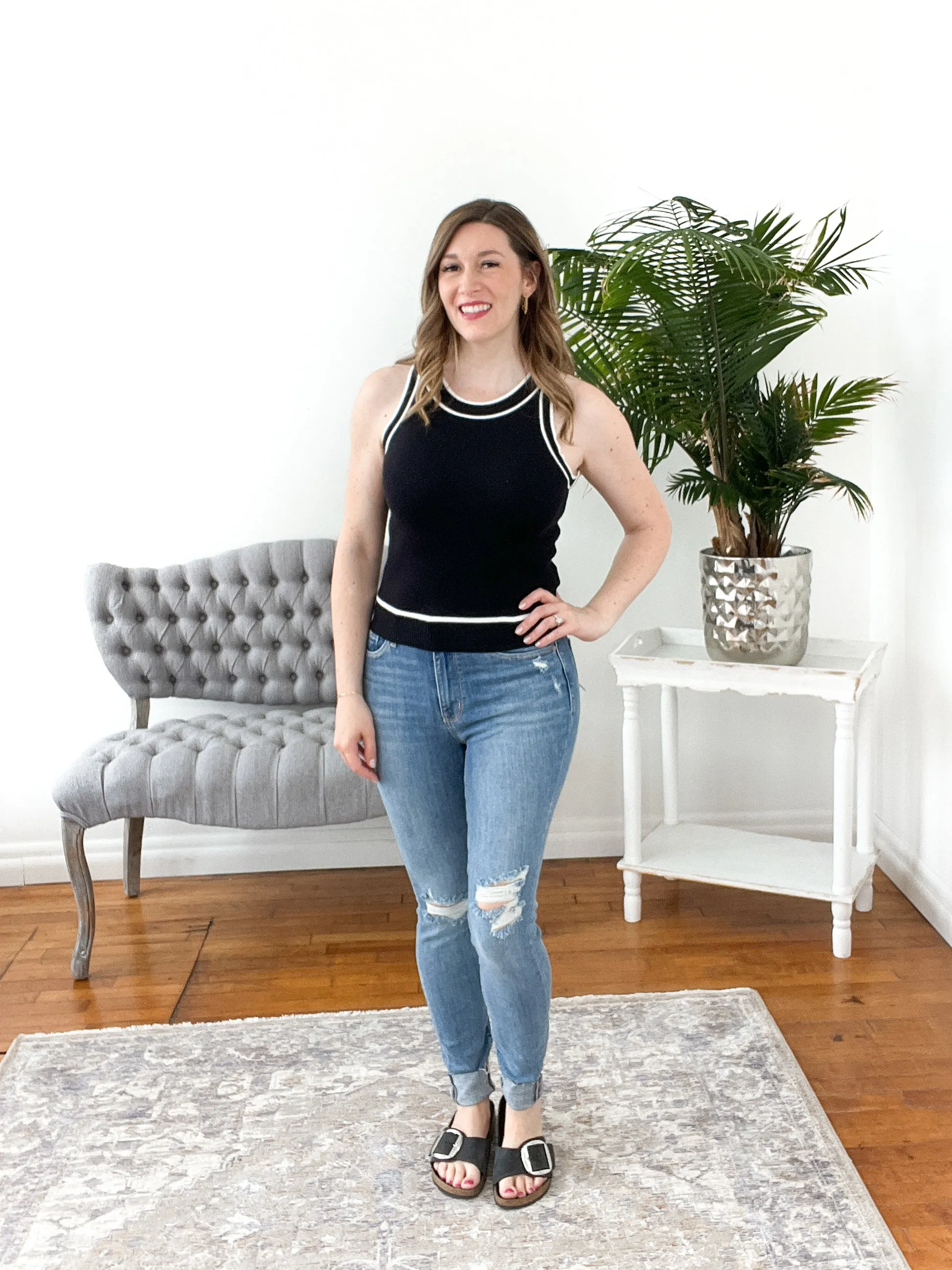 Sara Mid Rise Skinny Distressed Judy Blue Jeans