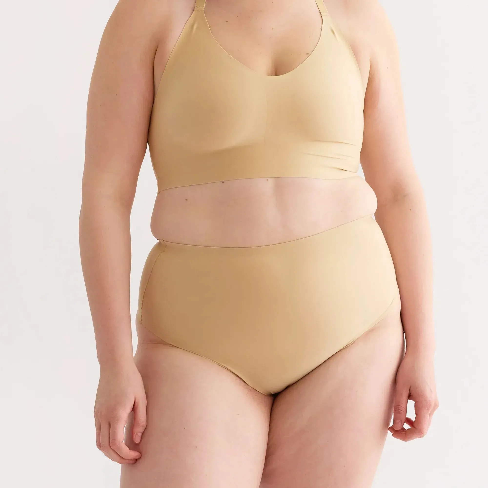Seamless Super High Waist Thong