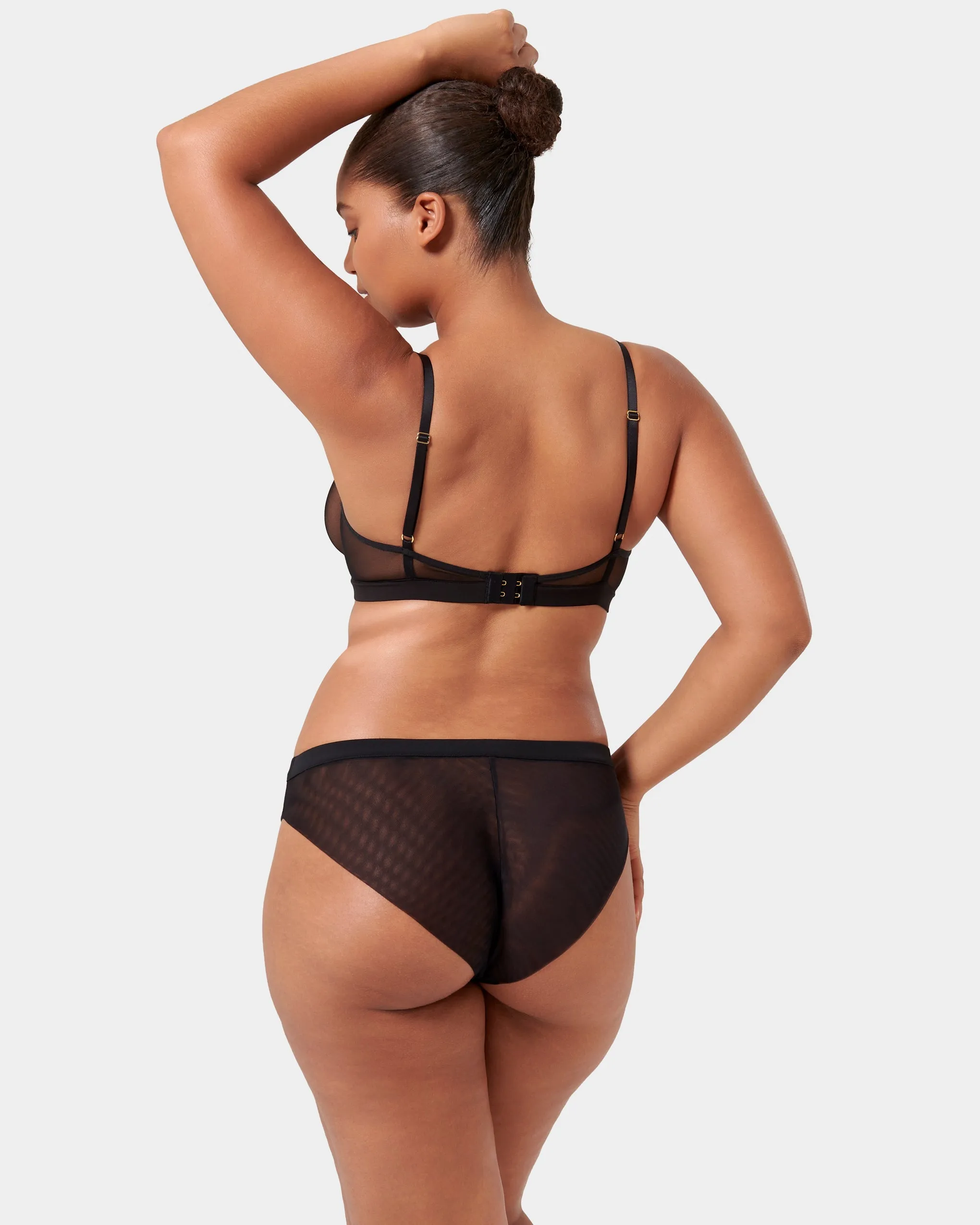 Set: Orla Black