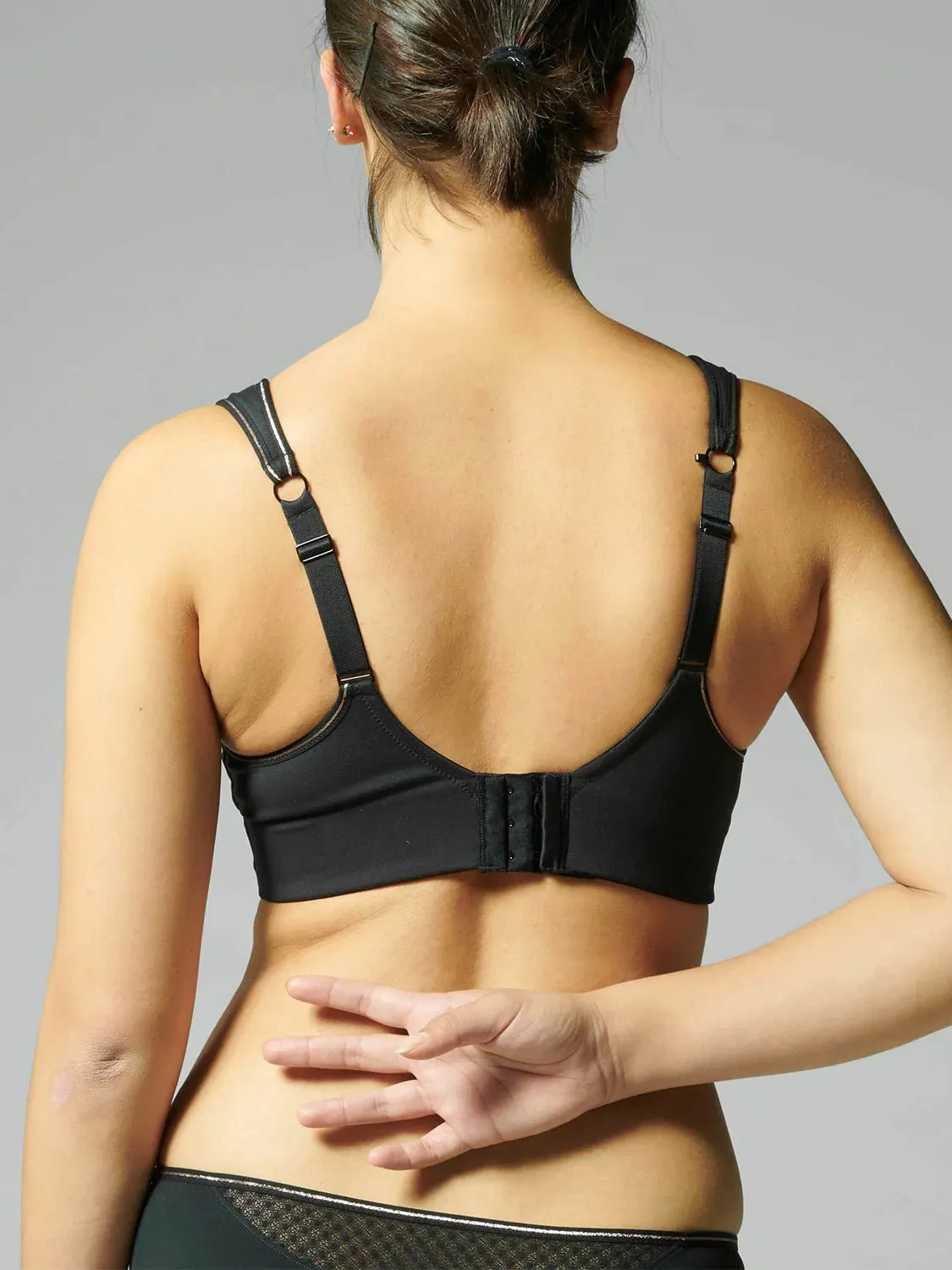 Simone Perele Harmony High Impact Sports Bra w/ Underwire