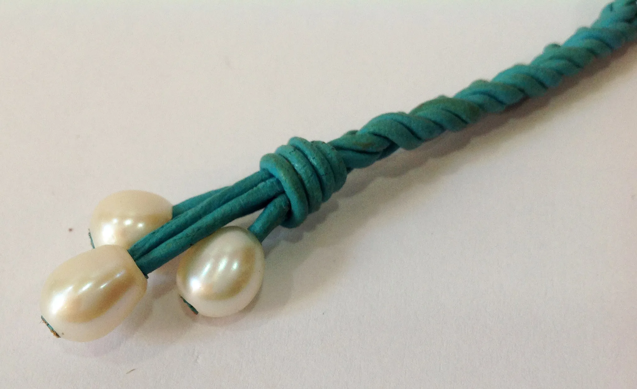 Teal Leather and Freshwater Pearl Keychain
