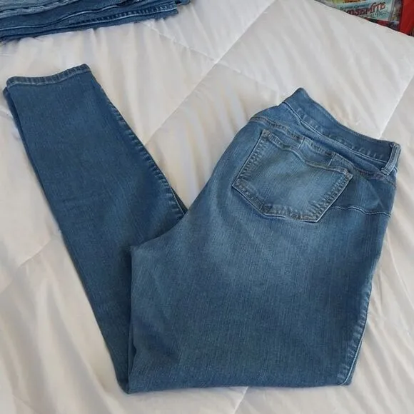 Torrid Jeans Skinny Bombshell Blue Denim Women's 16T