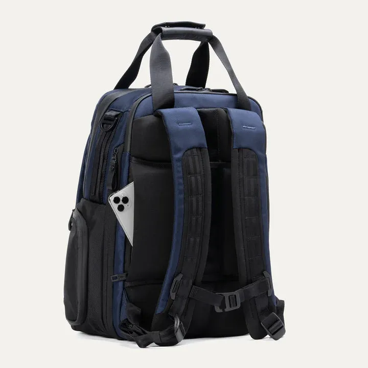 Travelpro Altitude™ Medium Expandable Laptop Backpack 25-30L - Aviator Navy
