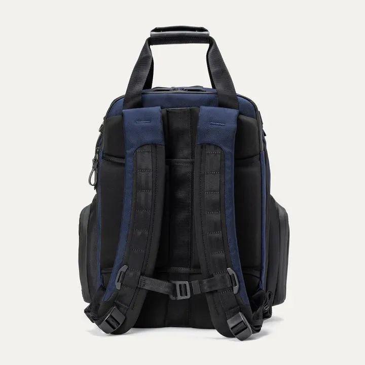 Travelpro Altitude™ Medium Expandable Laptop Backpack 25-30L - Aviator Navy