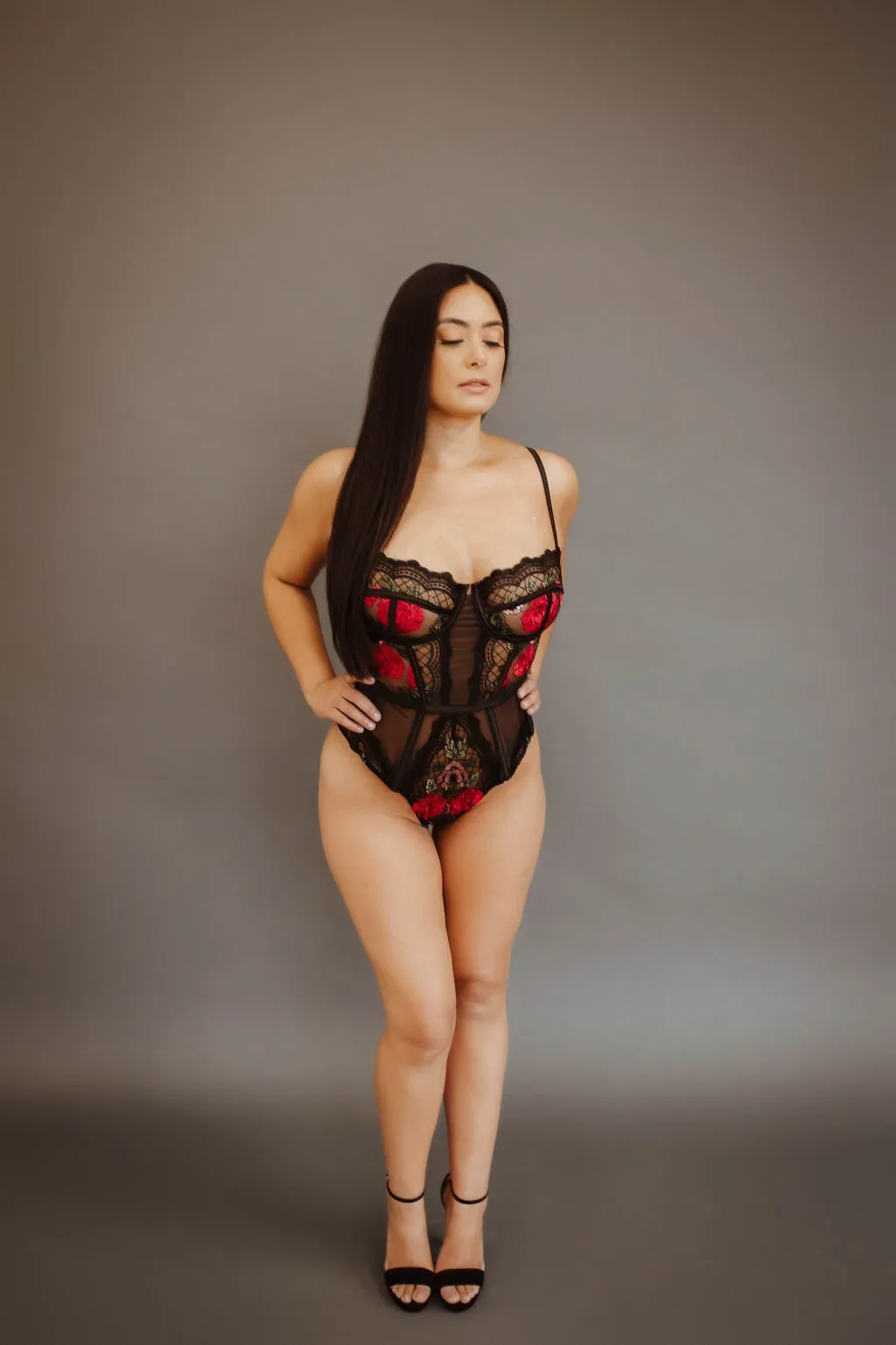 Underwire Embroidered Roses Bodysuit