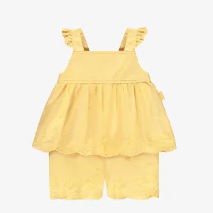Une pièce jaune en popeline avec broderies et volants, bébé || Yellow one-piece in poplin with embroidery and ruffles, baby
