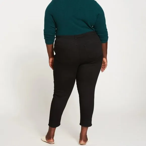 Universal Standard Seine High Rise Skinny Jeans 27 Inch Black in 18