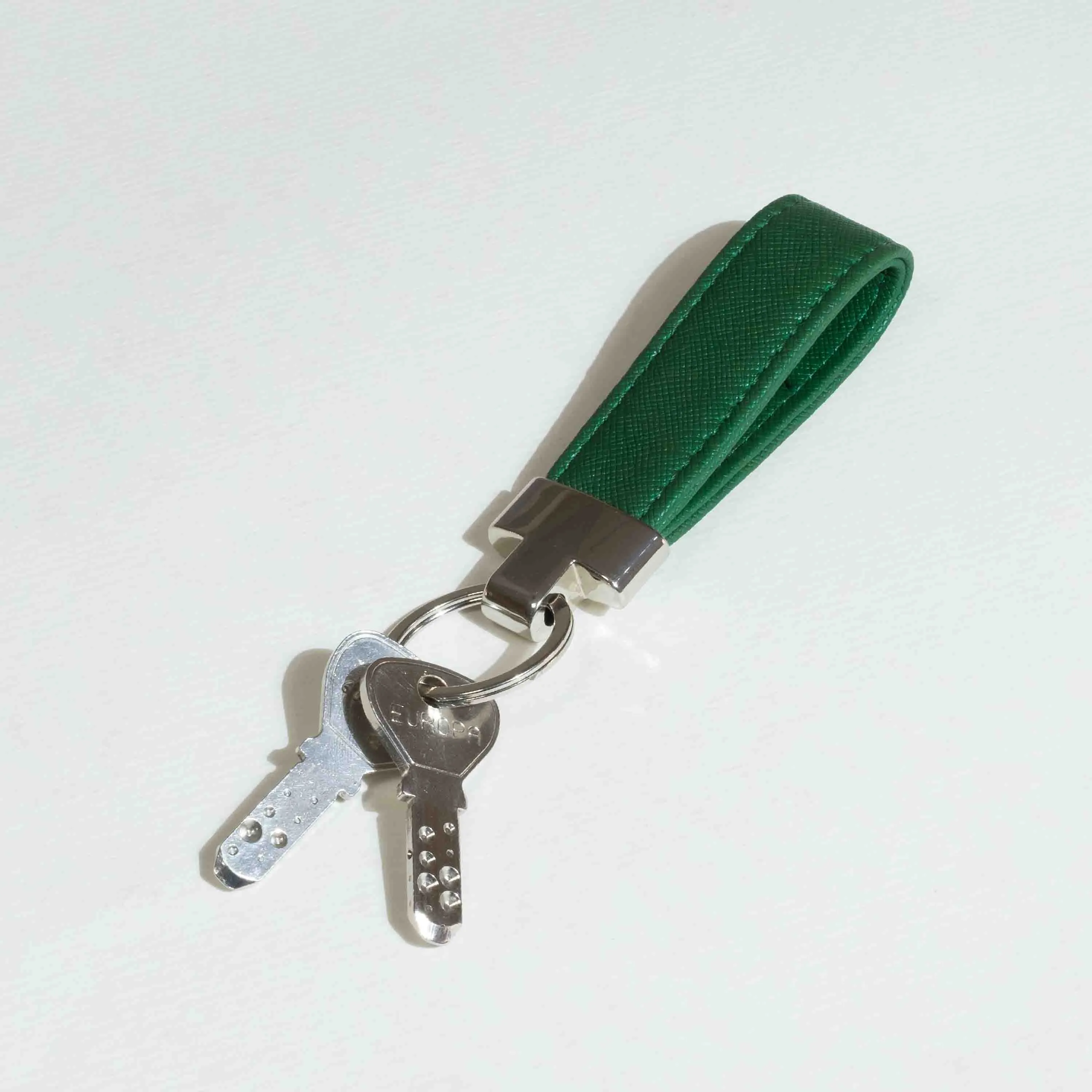 VEGAN LEATHER - METAL KEYCHAIN