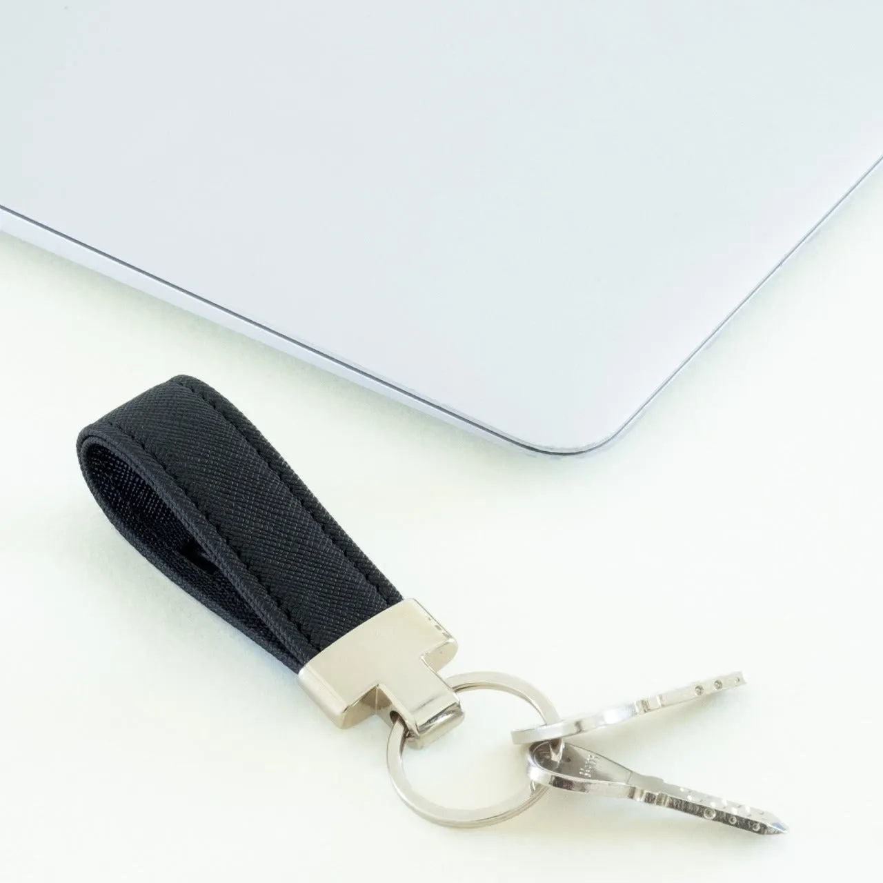 VEGAN LEATHER - METAL KEYCHAIN