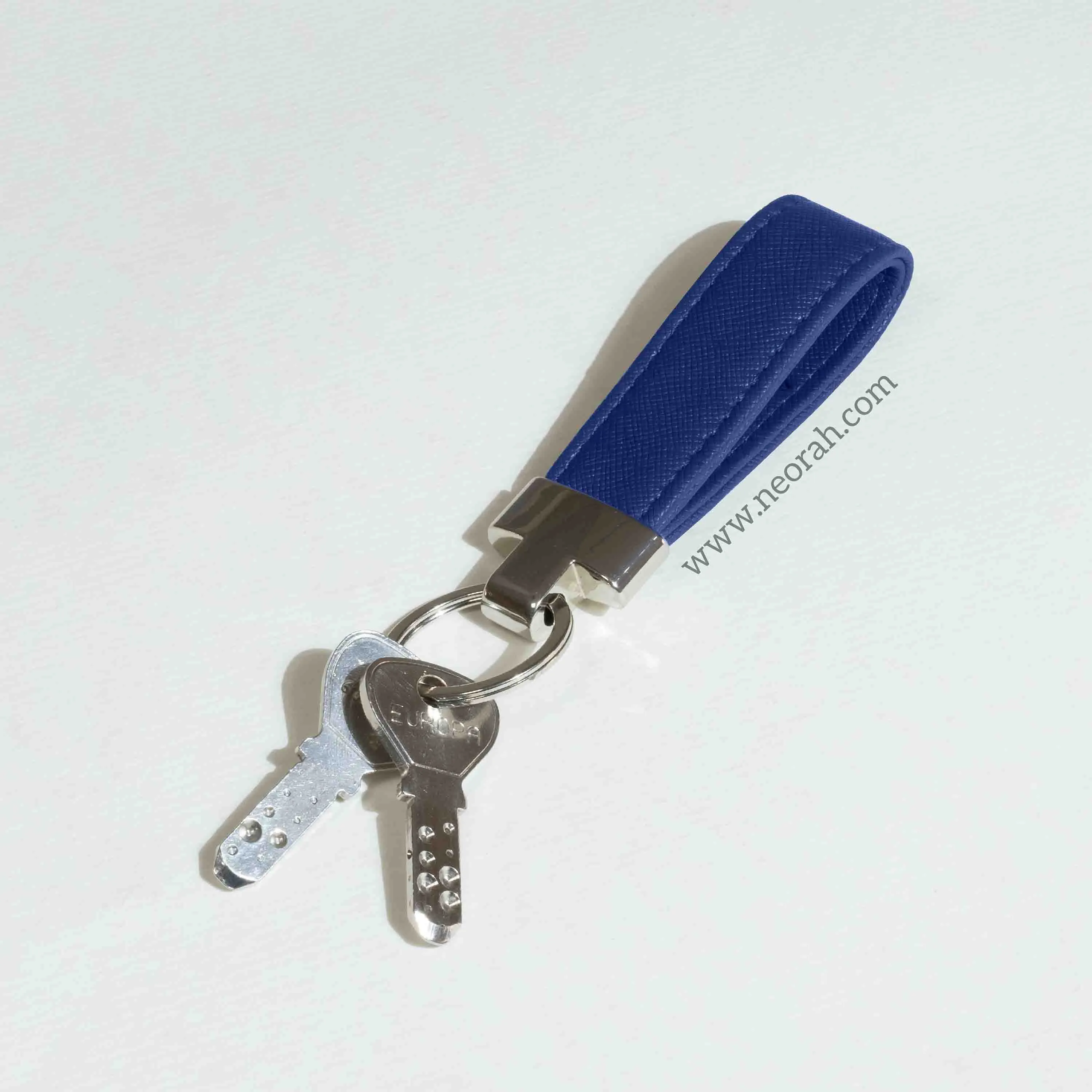 VEGAN LEATHER - METAL KEYCHAIN