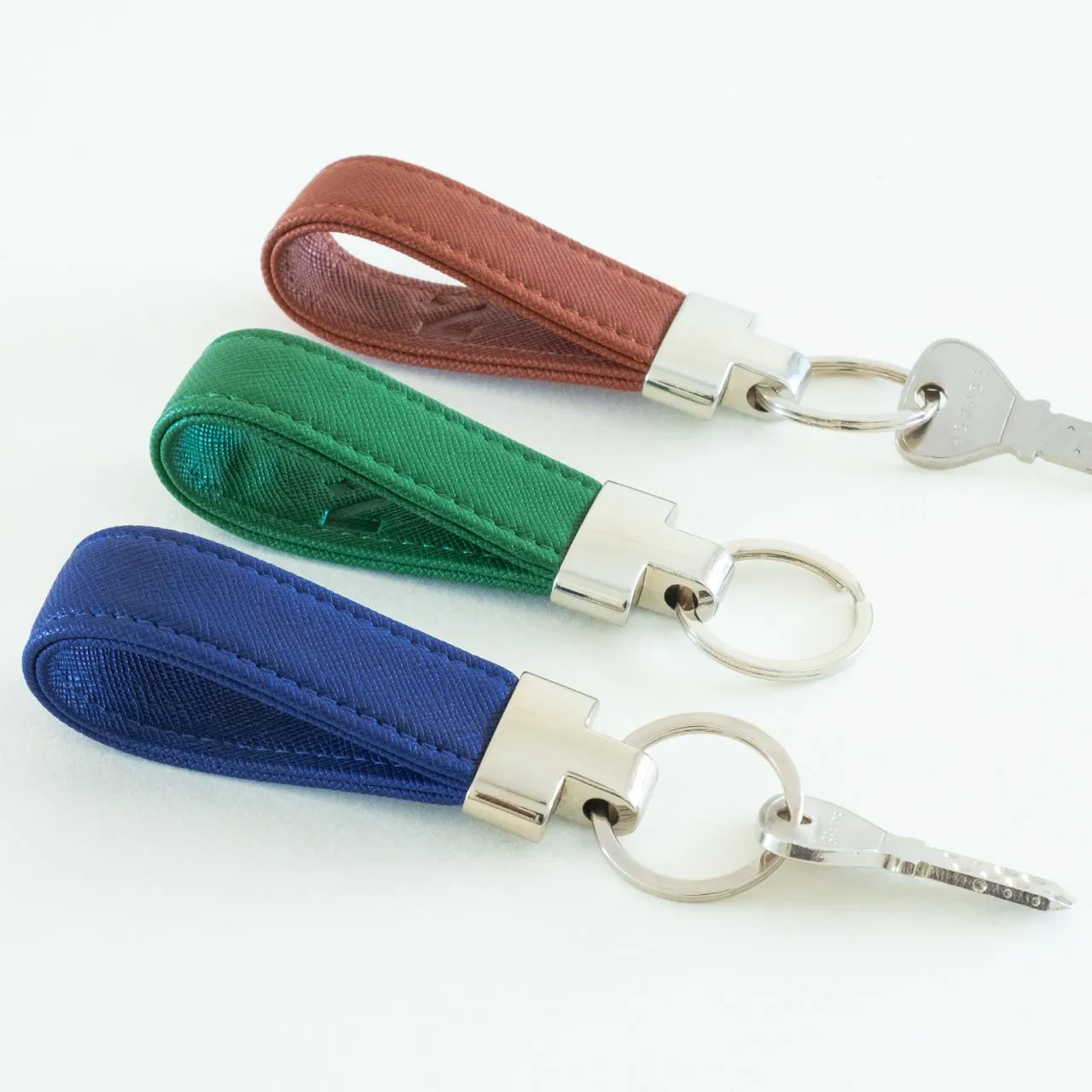 VEGAN LEATHER - METAL KEYCHAIN