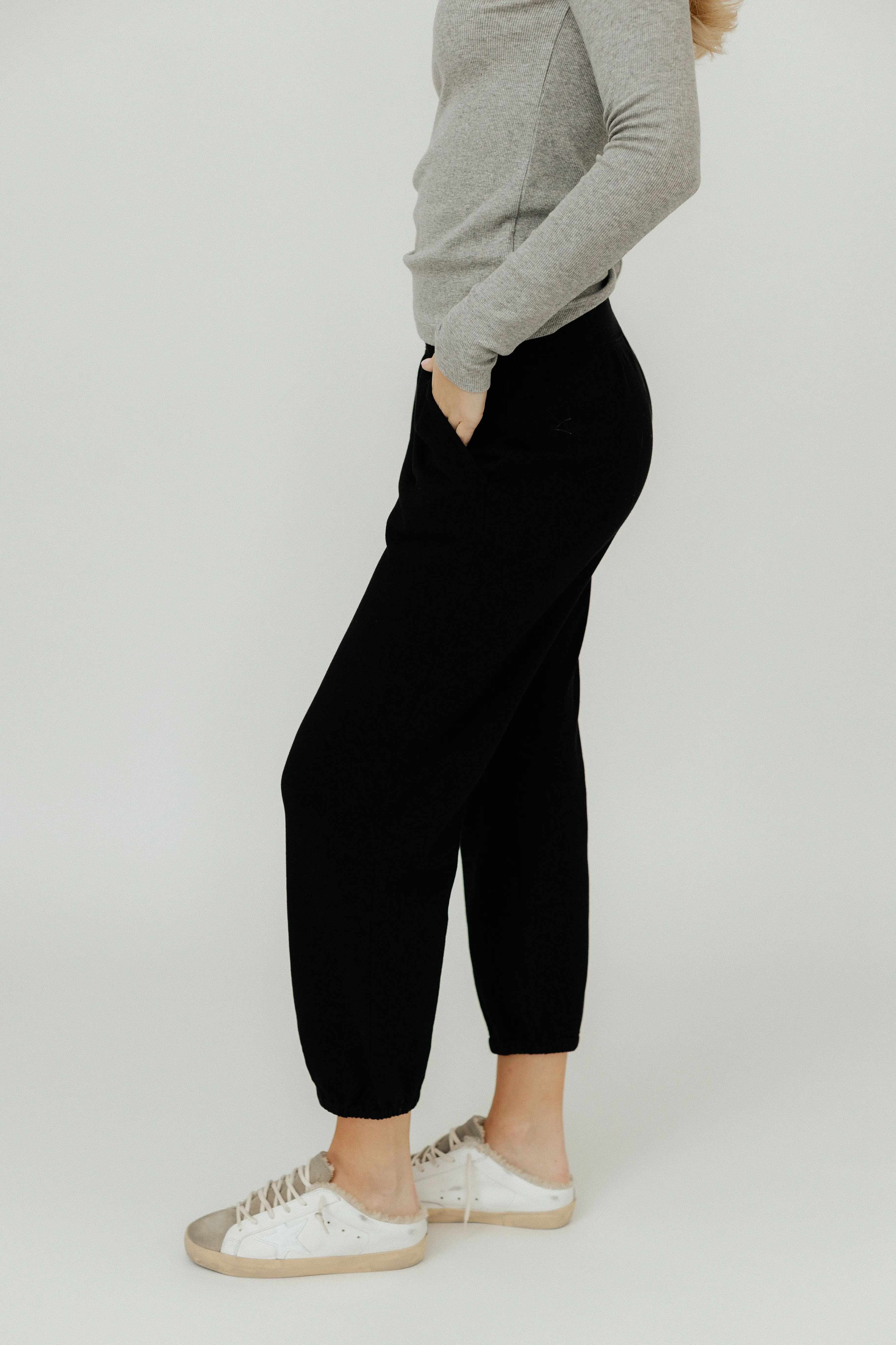 Velvet Zuma Sweatpant in Black