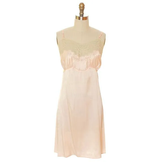 Vintage Ladies Slip Peach Rayon Satin Laros No-Ride 1940s Small Gorgeous Lace