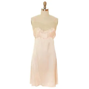 Vintage Ladies Slip Peach Rayon Satin Laros No-Ride 1940s Small Gorgeous Lace