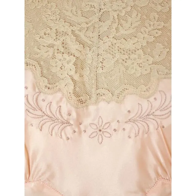 Vintage Ladies Slip Peach Rayon Satin Laros No-Ride 1940s Small Gorgeous Lace