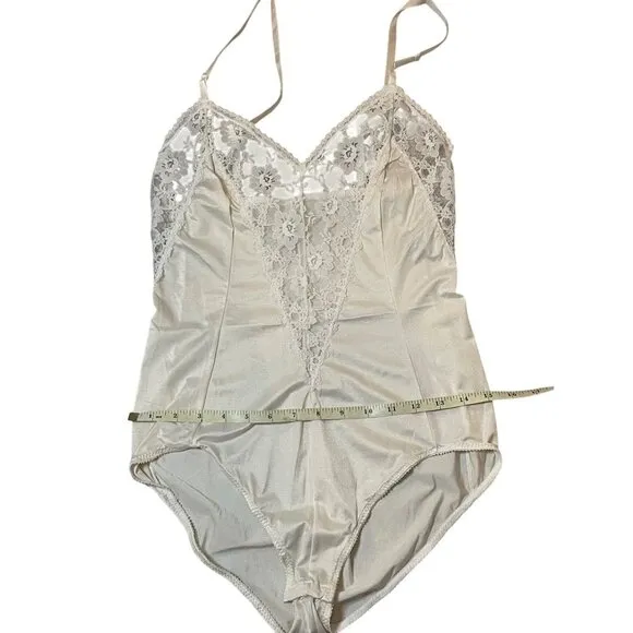 Vintage Lady Cameo Dallas Lace Trim Satin Bodysuit Lingerie With Spaghetti Strap