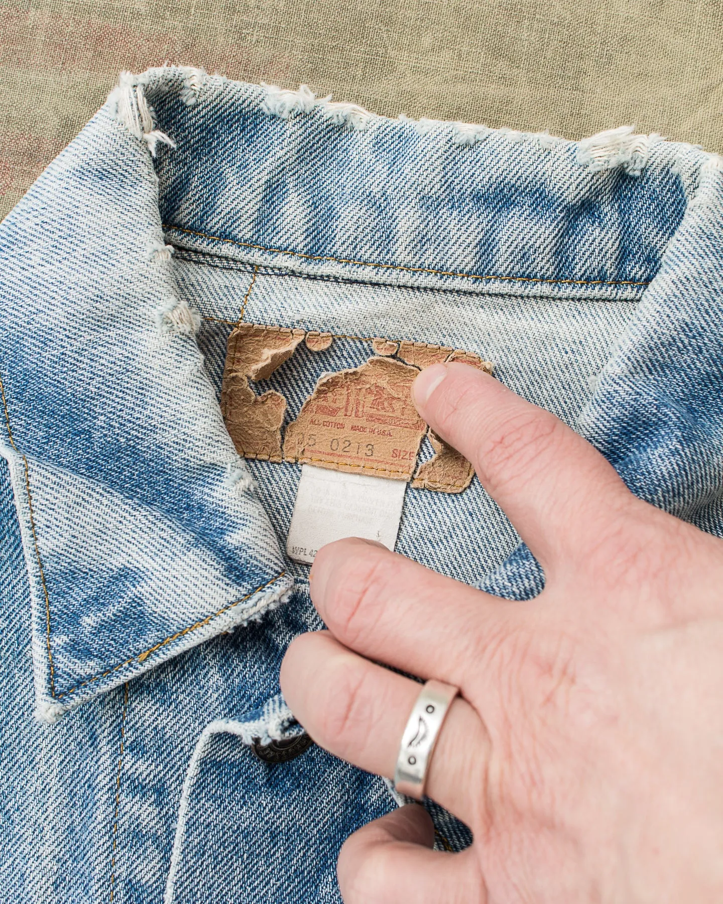 Vintage Levi's 70505 0213 Made in USA Denim Jacket