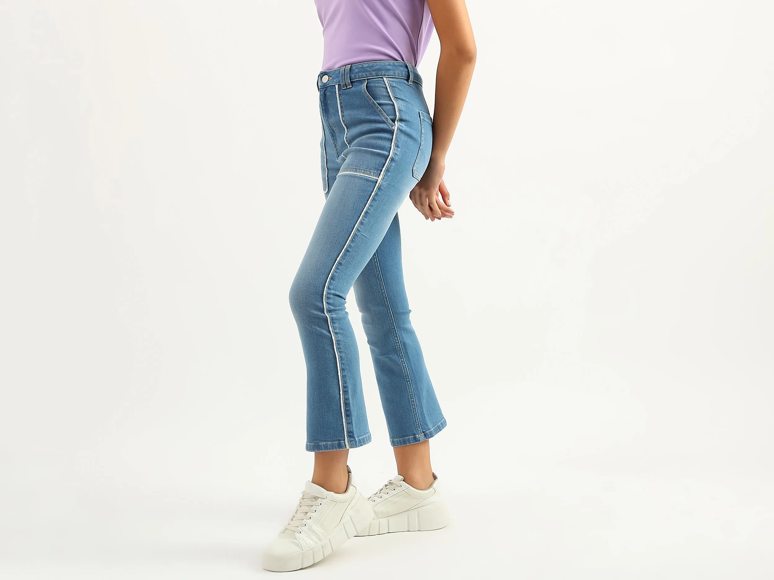 Women Solid Bootleg Jeans