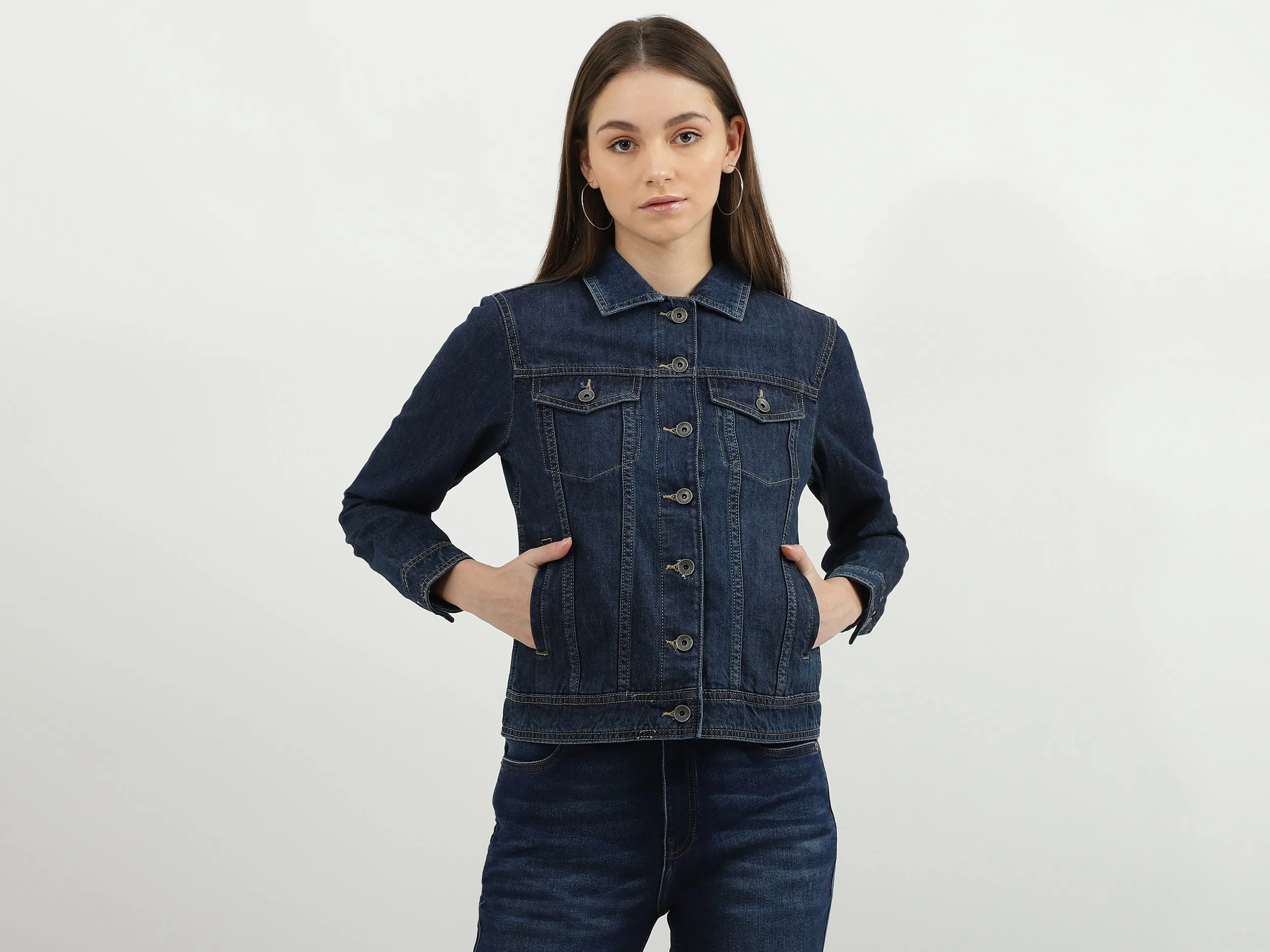 Women Solid Shirt Collar Jacket
