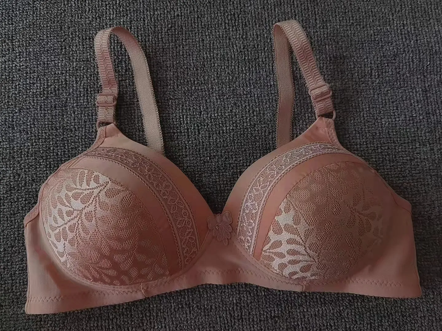Women's Fashion Back Three Breasted Wireless Bra