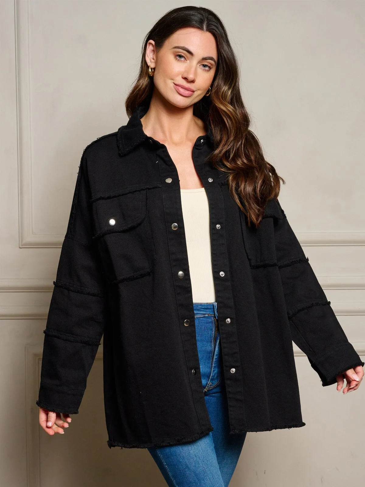 WOMEN'S LONG SLEEVE GRAPHIC BUTTON UP RAW EDGE DENIM JACKET