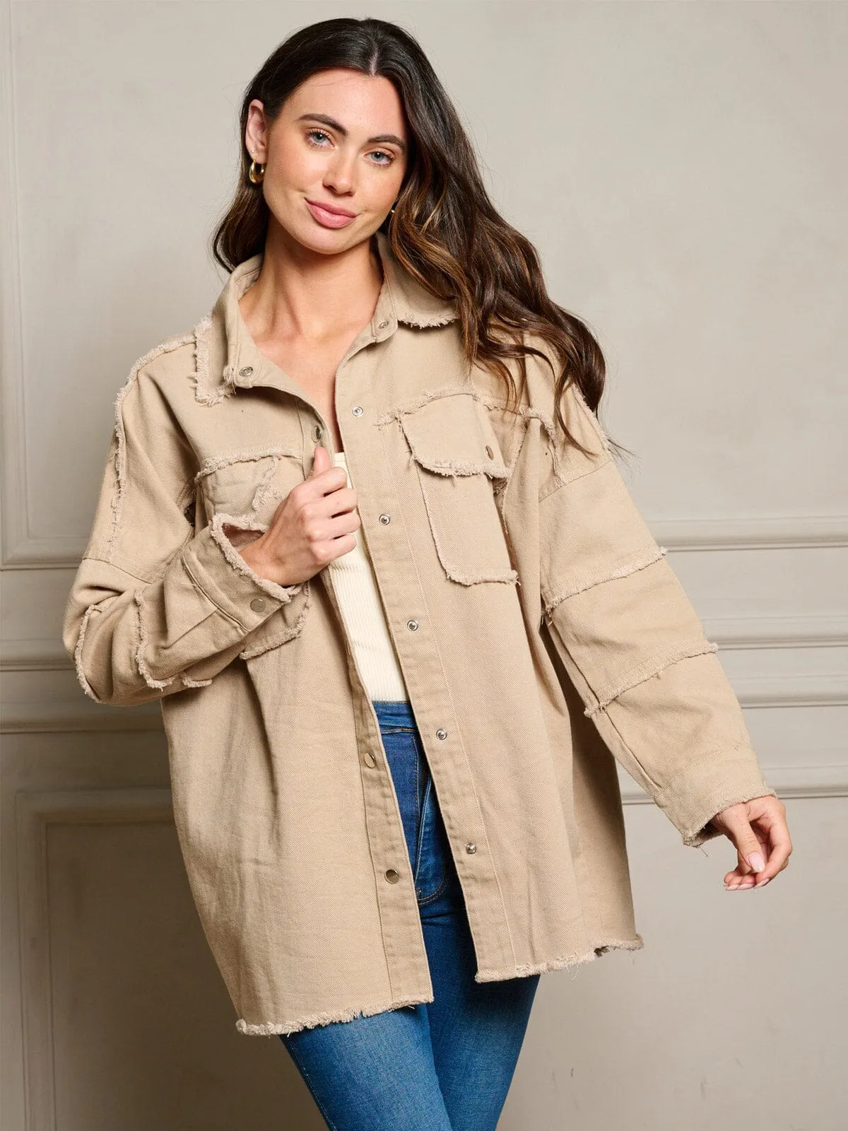 WOMEN'S LONG SLEEVE GRAPHIC BUTTON UP RAW EDGE DENIM JACKET