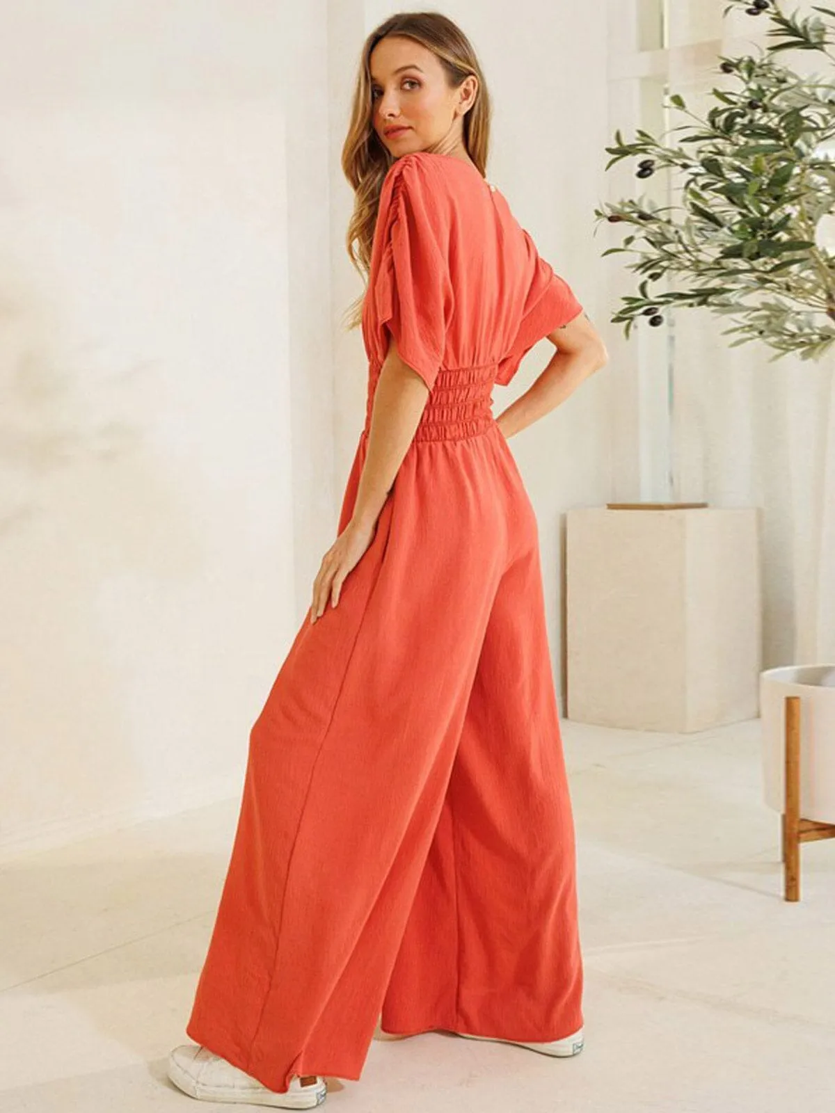 WOMEN'S SHORT RUCHED SLEEVES V-NECK WIDE LEG JUMPSUIT